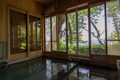 URz3WCgiavI5yno6a9u1.jpg?w=940&h=940