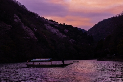 UUfHOYUyzc2Calb58RVe.jpg?w=940&h=940