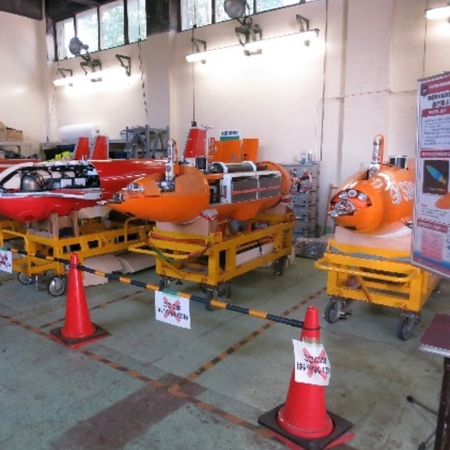 水中ロボットも展示します! (実際の試験映像は下記のYouTubeをご覧ください)