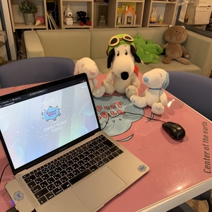 UV4tajDF0DM9qTDPq3lP.jpg?w=940&h=940