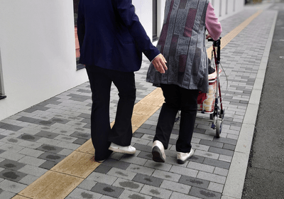 退院後の暮らしを見据え、患者さんに寄り添うコミナス専従職員