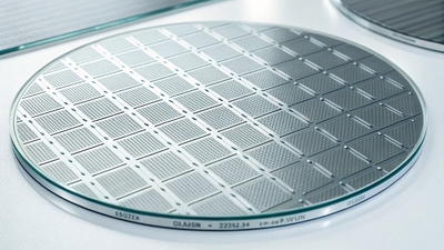 UZ2jn8upV8XnRRBov5T9.jpg?w=940&h=940