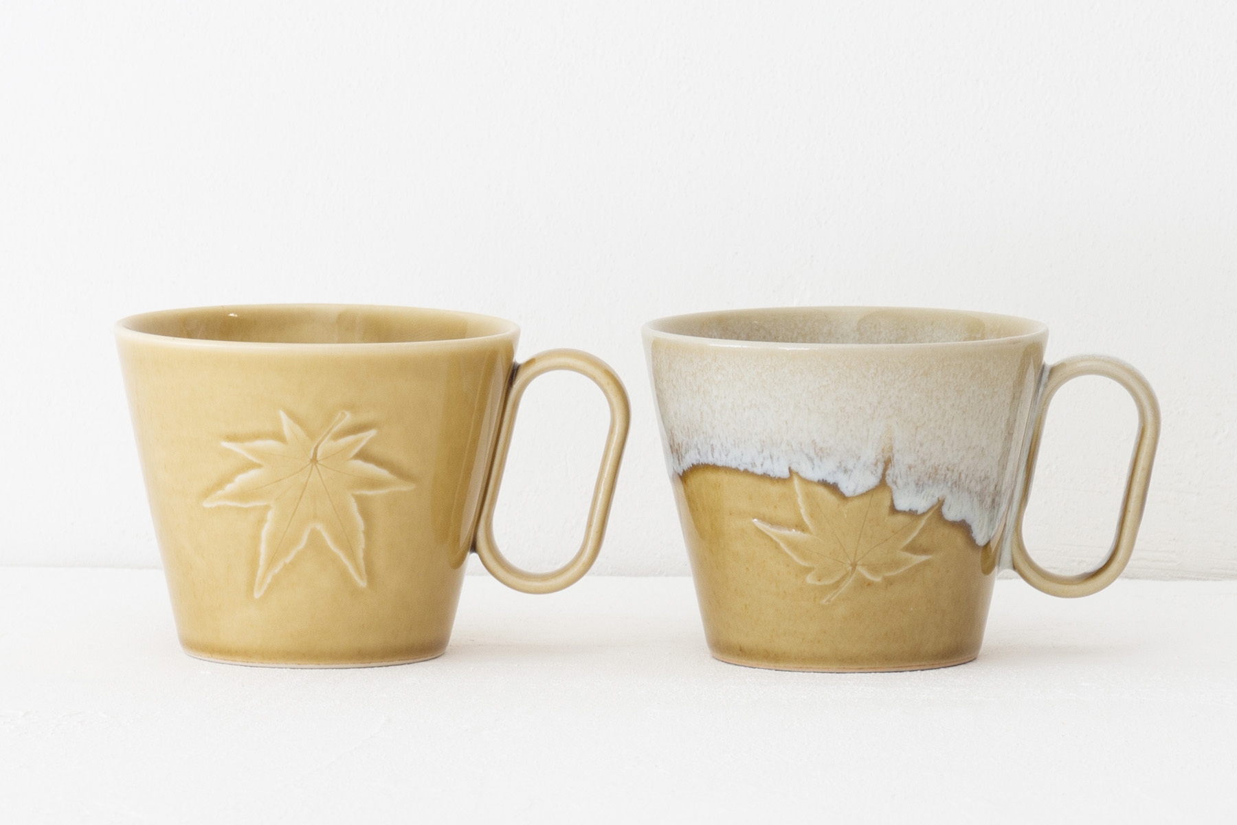 生涯を添い遂げるマグ 宮島御砂焼 対厳堂 もみじ紋 浮葉