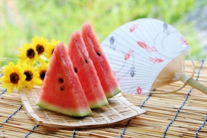 スイカの振る舞い