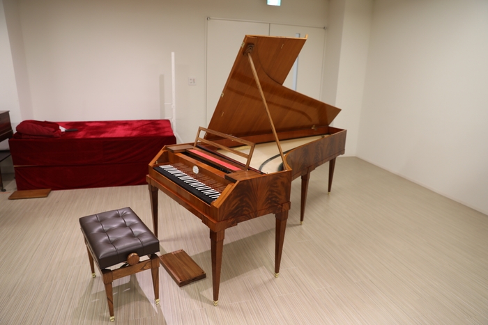 楽器学資料館へ納品されたフォルテピアノ