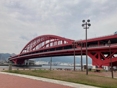 UiuMOTLW2Ww8sMaQr6nl.jpg?w=940&h=940