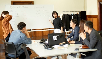 UjTHguQsnbQoVppqfHW3.jpg?w=940&h=940