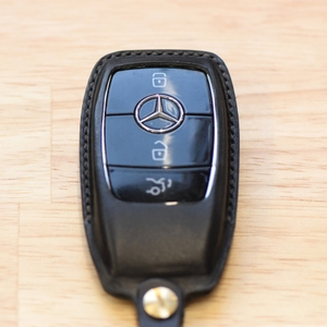 UlO2eRqvZhaAHlAMxeEa.jpg?w=940&h=940