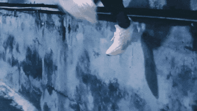 UmH20brLboNsDGsx4zcN.gif?w=940&h=940