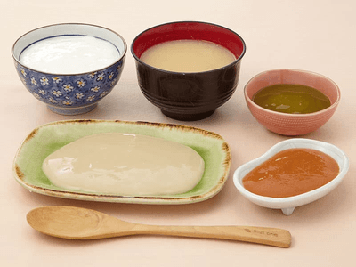 図. 介護食の製品画像