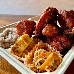 Up5FZOwMY5v34xOwpA9s.jpeg?w=940&h=940