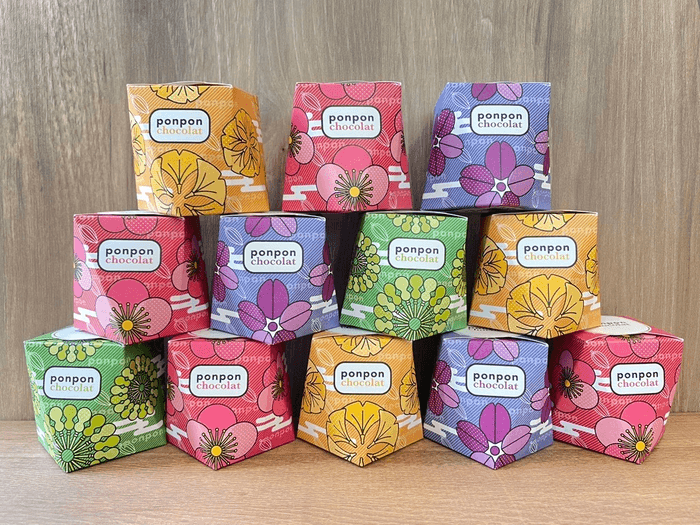 組み合わせは16通り！お渡しする方に合わせてお選びいただくことが出来ます。