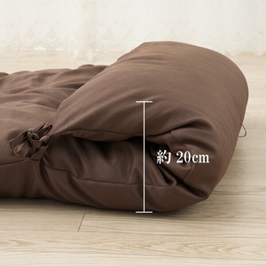 UquSsz1jY8Vb6WHo2xHp.jpg?w=940&h=940