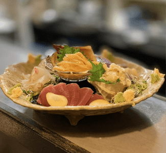 UrH0yLRFYMrIBSdJYrDz.png?w=940&h=940