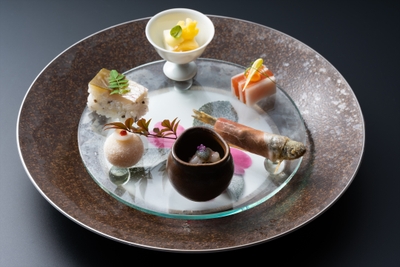 UrYlOfvv2lKLija2yl2q.jpg?w=940&h=940