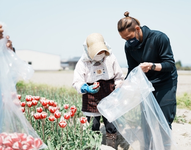 UsFvpuTmLwfWETKgLChG.jpg?w=940&h=940