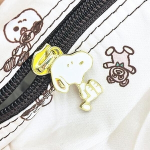 スヌーピーの折り畳みバッグ