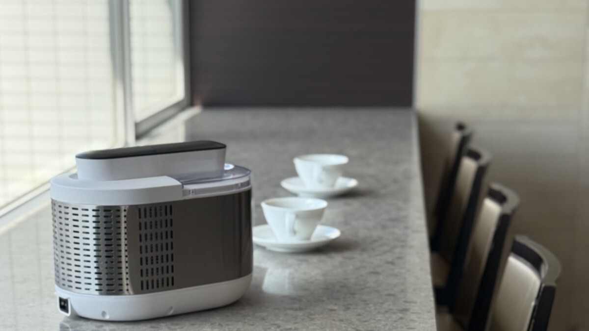 小型で静音、ステンレスボディでスタイリッシュに