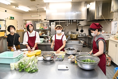 UvPgdZ86EOtNUBU4JRxa.jpg?w=940&h=940