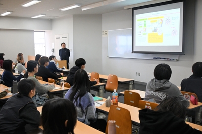 UzUzLcRX7BmGXHiaIHQD.jpg?w=940&h=940