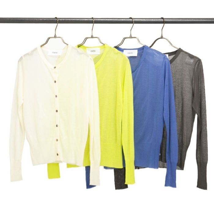 カラーは豊富な4色展開