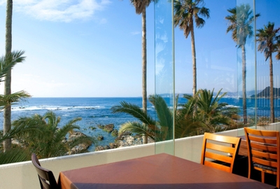 レストランから見る大海原