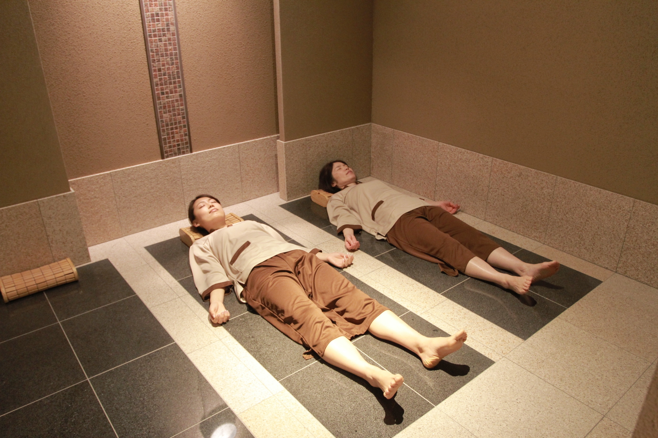 岩盤浴も無料で利用できます