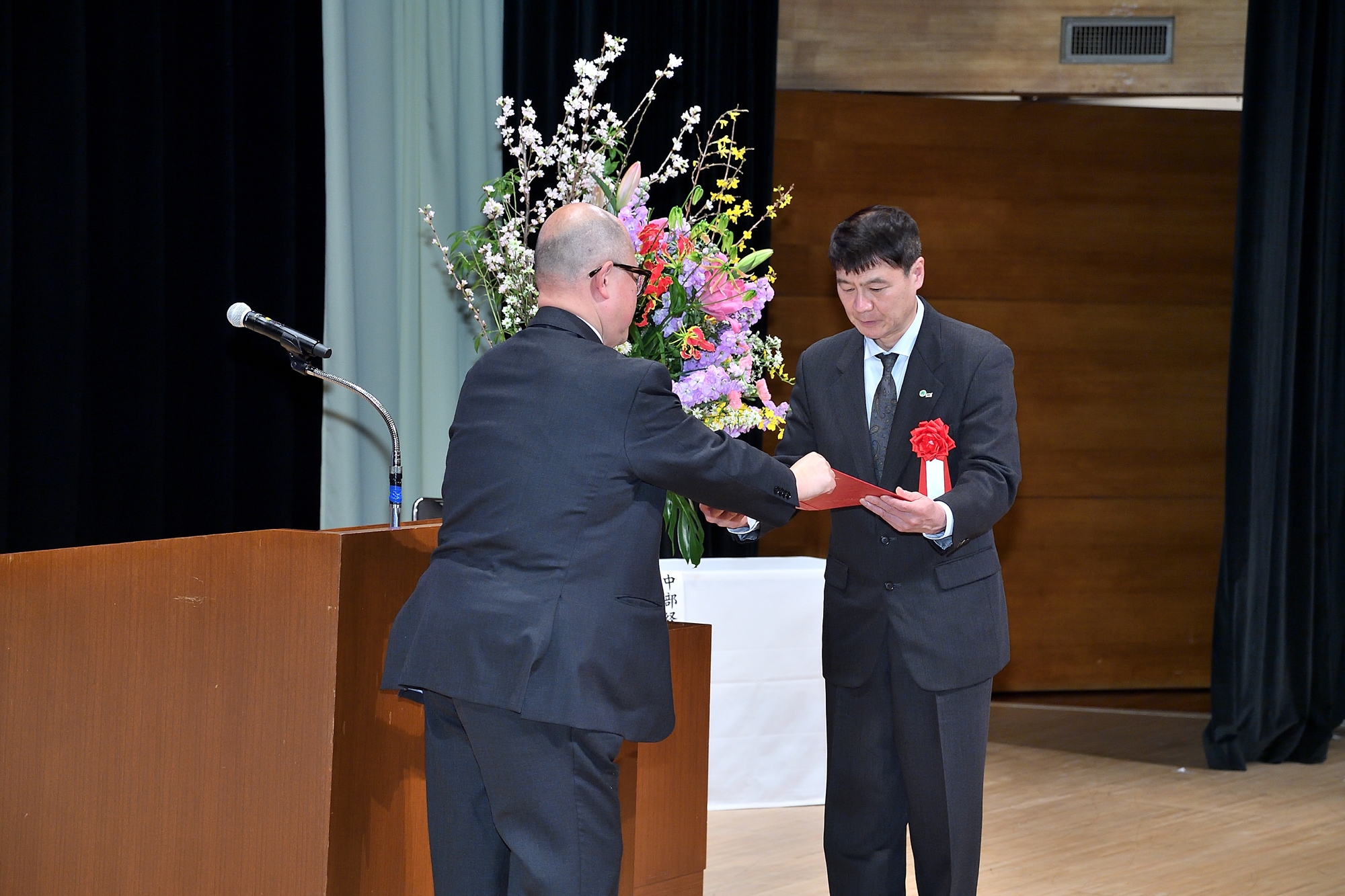 令和6年度 中部経済産業局長表彰の様子(4)