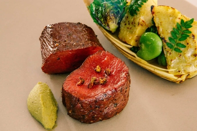 V9vcaIThw8qhOnG0STct.jpg?w=940&h=940