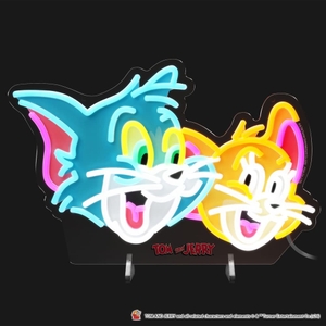 VAGswThMwrn7l732wCZw.jpg?w=940&h=940