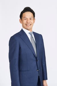 VDQiUWbAskMeKiLFU3oS.jpg?w=940&h=940