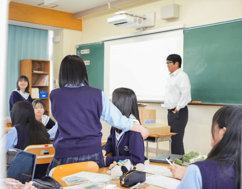 【IPU・環太平洋大学】高校生と大学生が能登復興を願うバスソルトを共同開発!
