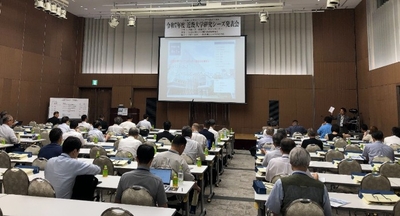 令和7年（2025年）に東京で開催した研究シーズ発表会の様子
