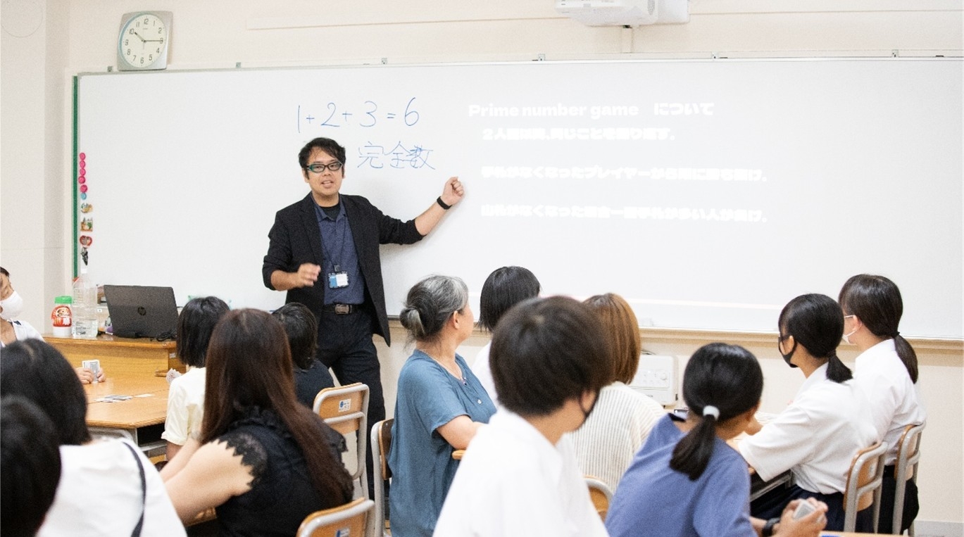 近大附属豊岡高・中合同「夏のオープンスクール2025」を開催　参加型プログラムで学校生活を体感、海鮮丼も100食限定販売！