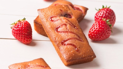 「ヒルナンデス！」に登場！パティスリーQBGの春限定いちごフィナンシェ。