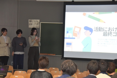 VaUmgzQTpD0EsYtD6haQ.jpg?w=940&h=940