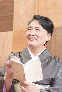 Vb6fffZxuvBUGl8EBhYz.jpg?w=940&h=940