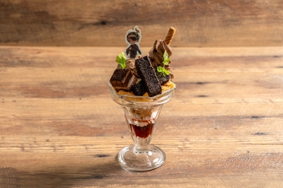 VchDK07HUg4XEMzJ1F27.jpg?w=940&h=940