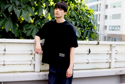 スマホやコードレスイヤホンなど、持ち歩きに合わせて選べる。