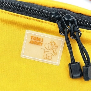 トムとジェリーのカラーボディバッグ