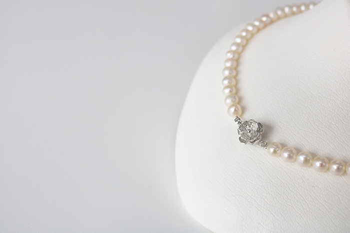 プレゼントのパールネックレス