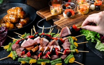 VjFvj4V8CldoVyfXZYRQ.jpg?w=940&h=940