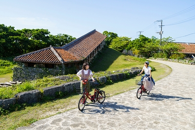 VkZtnBfUOfE963KHI8oq.jpg?w=940&h=940