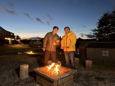 VnMY1JB4PhgP8B0VEMb6.jpg?w=940&h=940