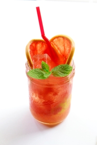 ハニーグレープフルーツレモネード　750円 税込