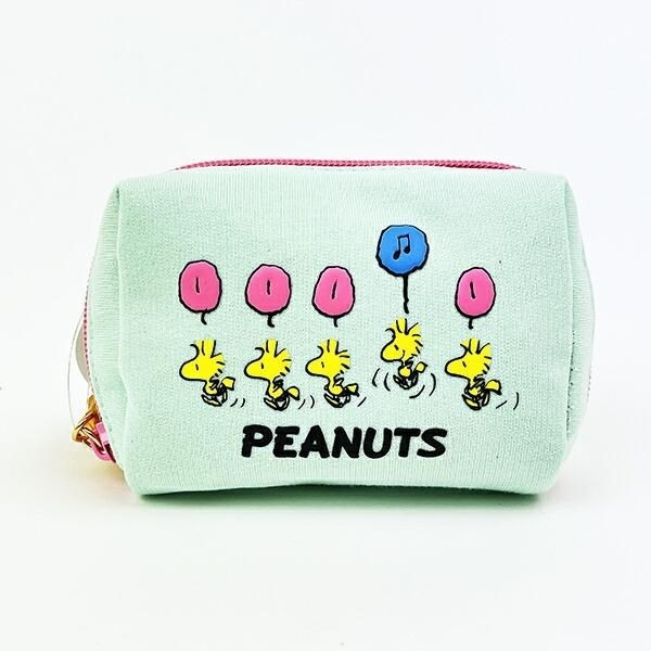 ウッドストックのポーチ