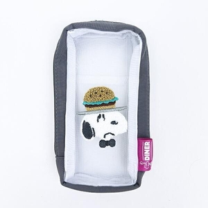 スヌーピーのメッシュケース