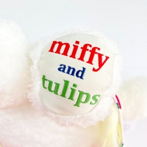 VsBbrgkK33nzptB9DTi5.jpg?w=940&h=940