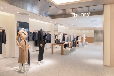 ＜セオリー＞ニュウマン高輪 South3階に9月12日(金)オープン