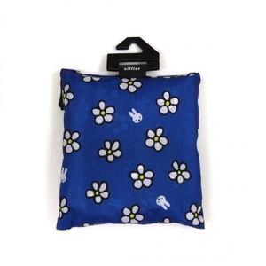 VvV3gc0Bg8byYIt73uYz.jpg?w=940&h=940